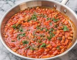 Beans With Pork And Tomato Sauce