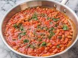 Beans With Pork And Tomato Sauce