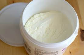 McCALL - Meringue Powder Vanilla Flavored - 300Gr
