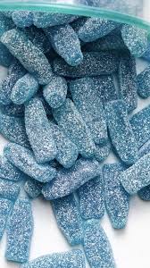 SOUR JUICY BLUE RASPBERRIES