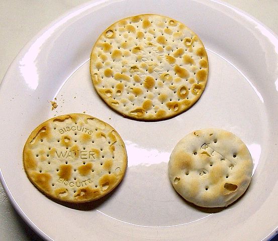Christie Trio Crackers