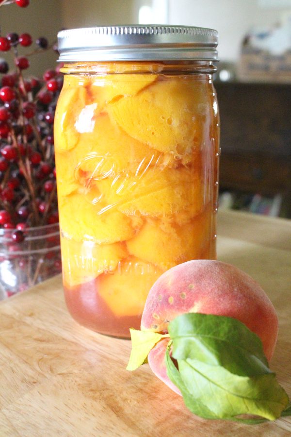 Natural Peeled Peaches In Light Syrup