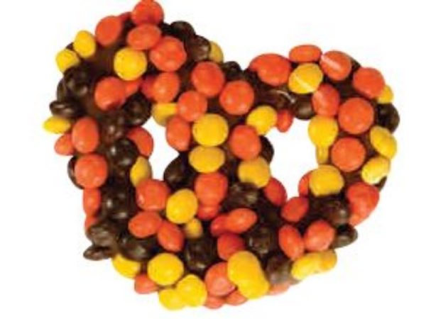 MILK CHOC PRETZELS WITH REESES PIECES