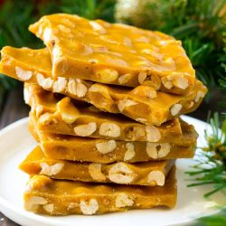 OLD FASHION PEANUT BRITTLE