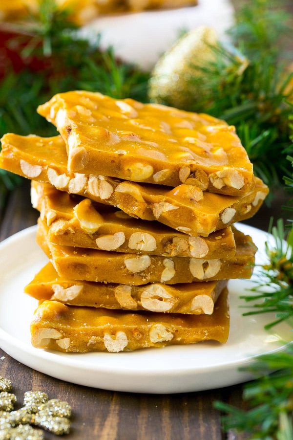 OLD FASHION PEANUT BRITTLE
